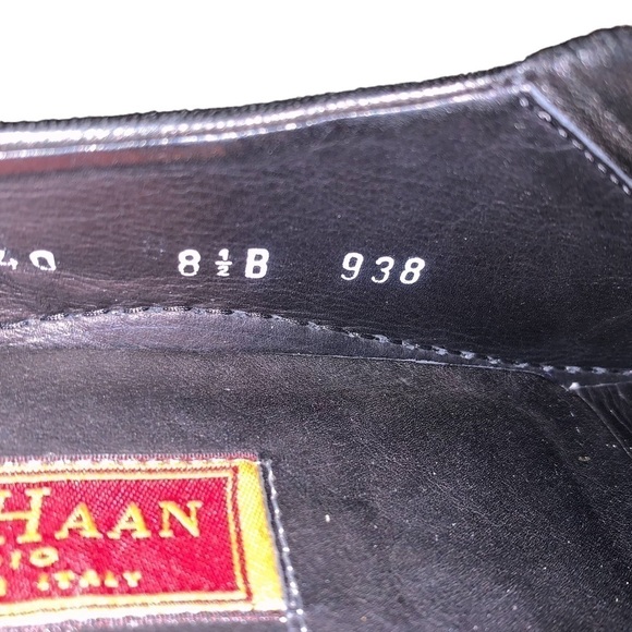 Cole Haan Ladies Slip on Shoes - Picture 4 of 8